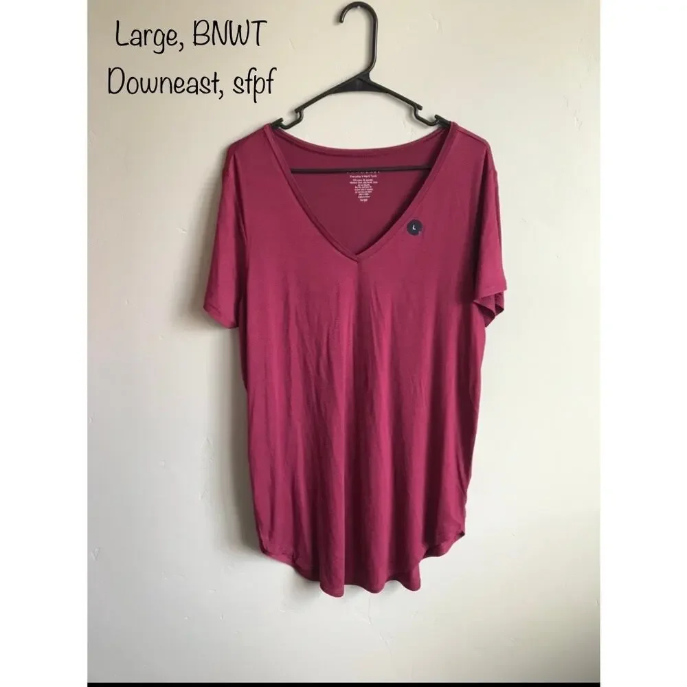 Downeast Maroon Large Everyday V-Neck Short Sleeved Tunic